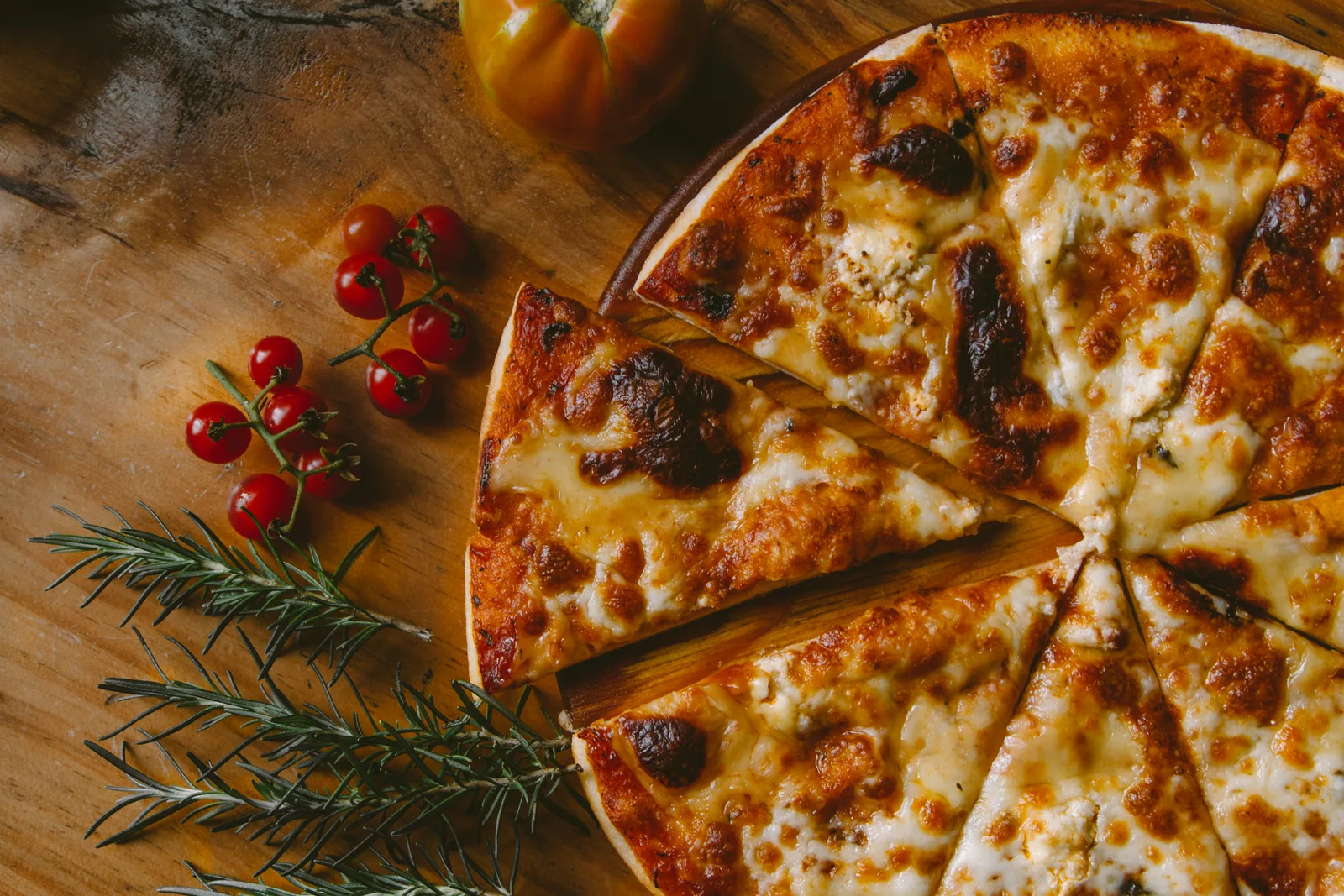 Los Angeles based scratch made pizza, pasta, and wings restaurant with 3 locations